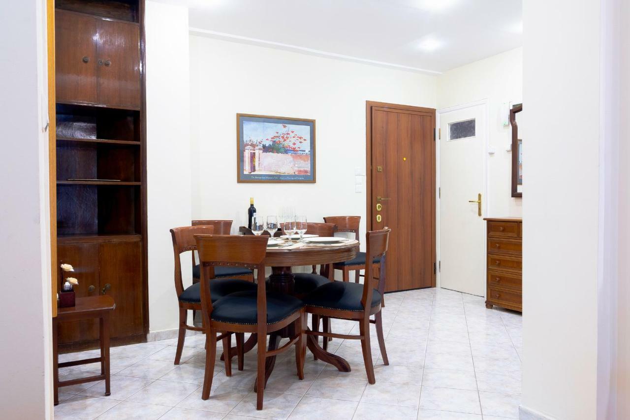Classy 2 Bedroom Apartment Near Acropolis & Metro Athene Buitenkant foto