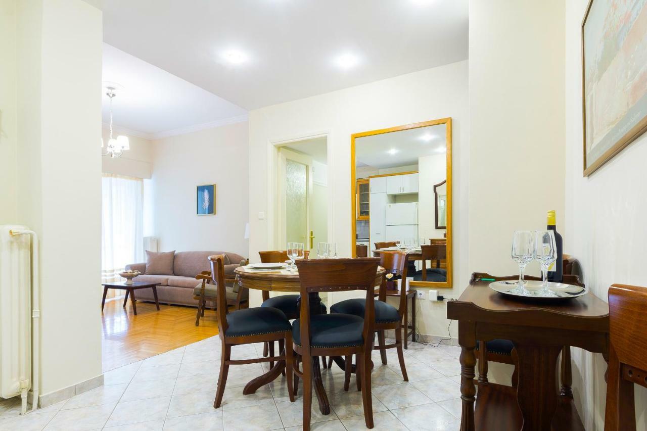 Classy 2 Bedroom Apartment Near Acropolis & Metro Athene Buitenkant foto