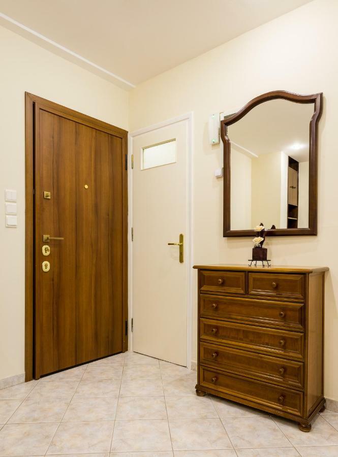 Classy 2 Bedroom Apartment Near Acropolis & Metro Athene Buitenkant foto