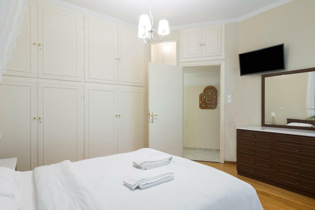 Classy 2 Bedroom Apartment Near Acropolis & Metro Athene Buitenkant foto